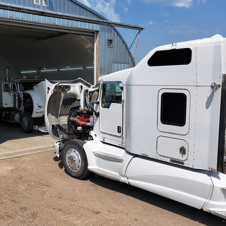 Gabriel Service Repair Shop Truck