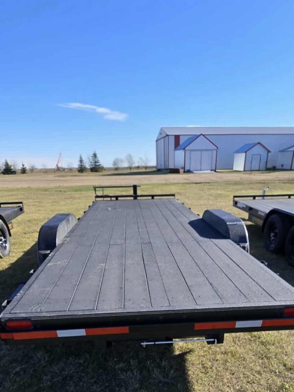 22' Heavy Duty C&E w/ 2-7000 lbs. Axles.